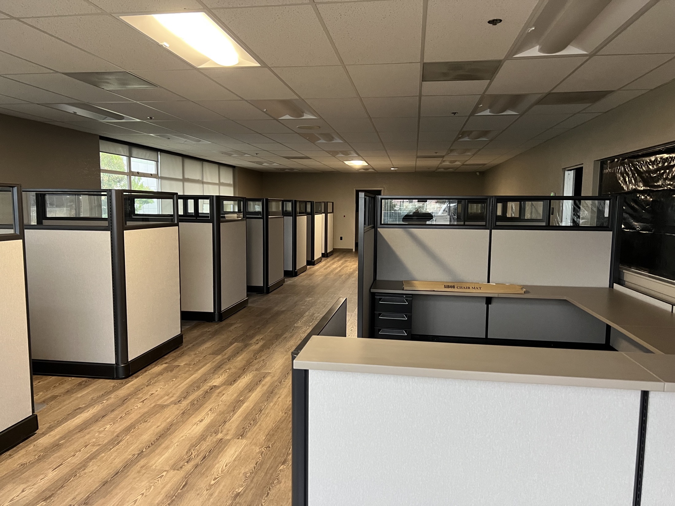 Salinas commercial office with tall-partition cubicle workstations